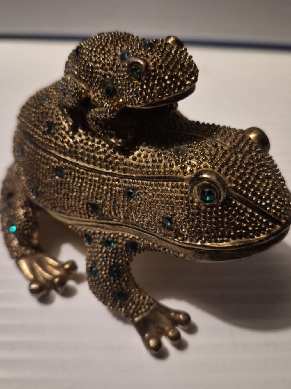 Vintage Bombay & Co Frog Trinket Box